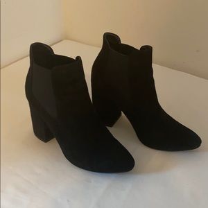 Cole Haan Suede leather ankle booties 7.5